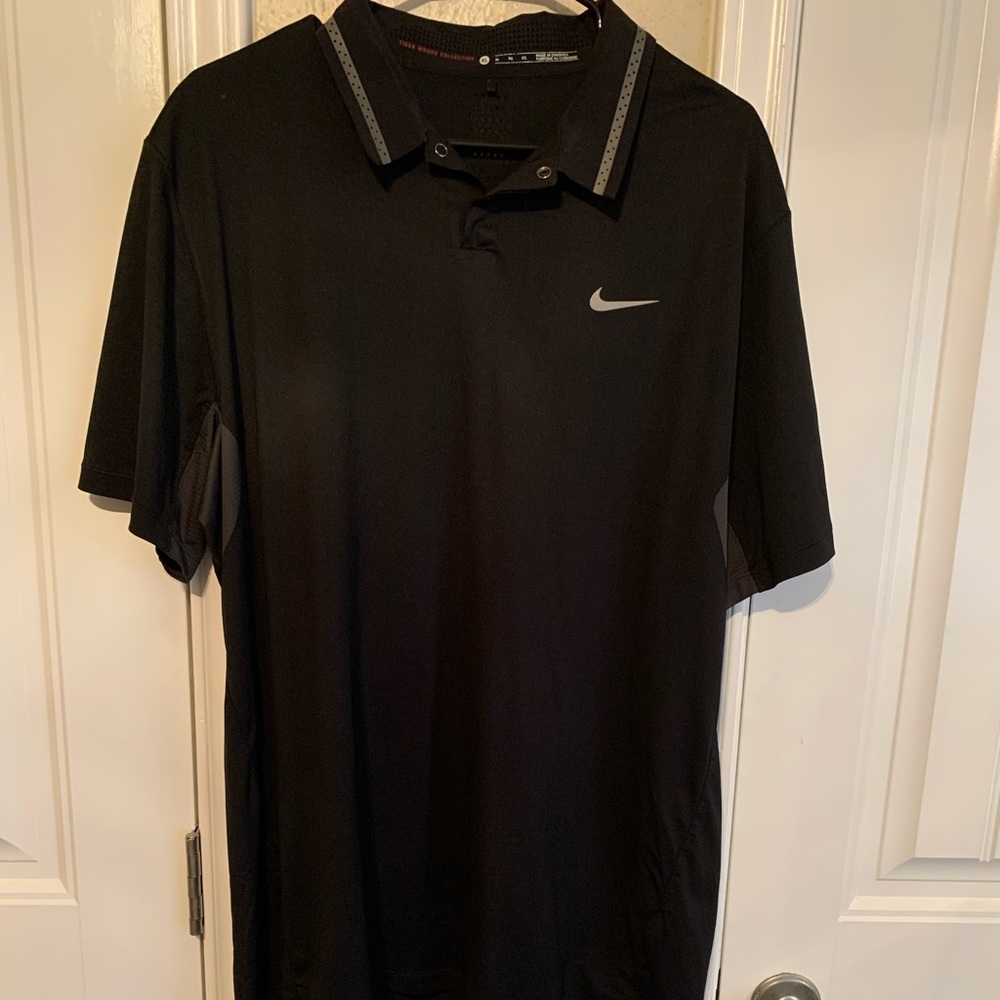 Tiger woods polo xl